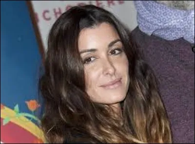 Quelle chanteuse française a sorti un album appelé "Paradis secret" en 2016 ?