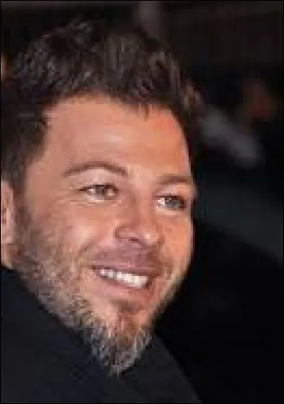 CHRISTOPHE MAE - Je me l&acirc;che / Compl&egrave;te ces paroles : "C'est pas que j'aime pas mes vieuxSi j'les &eacute;coute j'finirai dans ......"