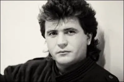 DANIEL BALAVOINE - Un enfant assis attend la pluie / Compl&egrave;te ces paroles : "Entend ce cri Son lit de poussi&egrave;re a besoin ......"