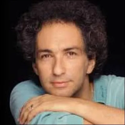 MICHEL BERGER - Chanter pour ceux qui sont loin de chez eux / Compl&egrave;te ces paroles : "Celui-l&agrave; voudra des bombes Celui-l&agrave; comptera ........."