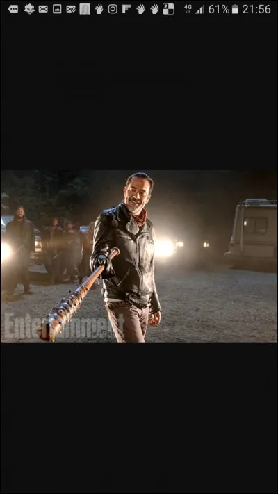 Dans la saison 7, Negan appâte et frappe les esprits en tuant deux de nos héros, mais qui est mort en premier entre les deux ?