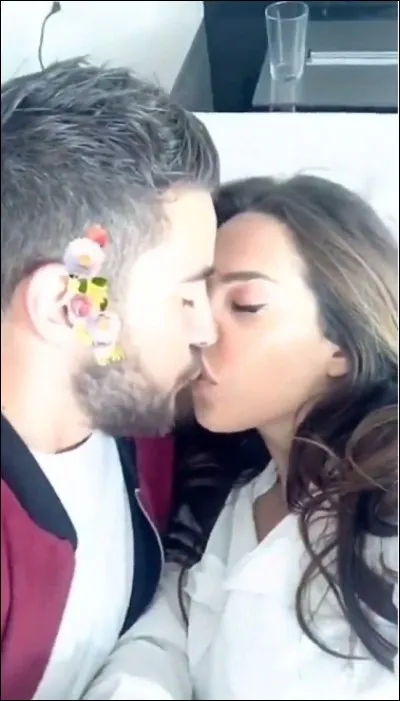 Kim et Anthony se rapprochent mais une fille est un peu jalouse, qui ?