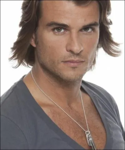 Comment se nomme ce personnage?