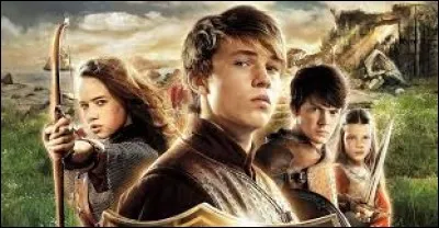 Dans "Le Monde de Narnia" quel animal est le roi Aslan ?