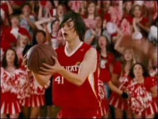 Comment s'appelle ce garon dans hsm3?