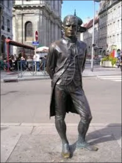 Qui est ce personnage qui fit ses premiers essais de navigation à vapeur sur le Doubs en 1778 ?