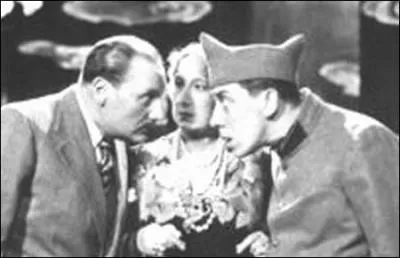 Affect dans le 647 me Dragons de Nevreuse-les-bains, un jeune paysan arrive en retard  la caserne et se fait rprimander par l'adjudant de semaine. Il devient clbre dans la caserne grce 