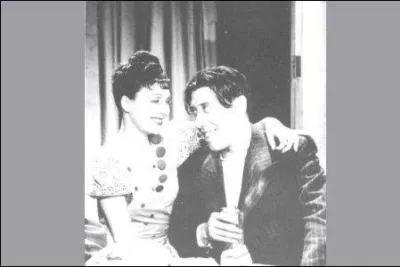 Marcel est un brave garon, employ  la bijouterie Mercandieu. La fille du patron rve d'en faire son fianc, mais Marcel est tomb sous le charme de Loulou, une aguicheuse qu'accompagne Joe, un dlinquant