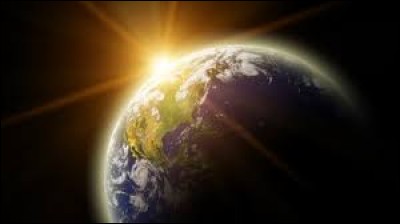 Lors de quelle saison, la Terre est-elle la plus proche du Soleil ?