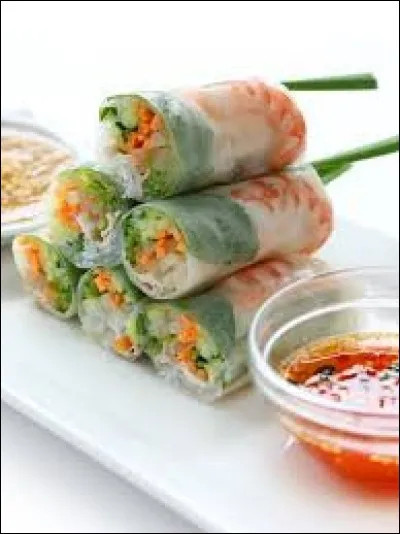 Complétez le nom de cette spécialité culinaire vietnamienne : rouleaux...