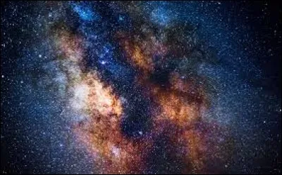 Je suis un astre brillant de ma propre lumière.