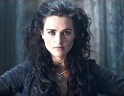 Qui est cette jeune femme ?