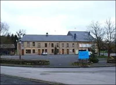 Sauville est une commune de l'ancienne Champagne-Ardenne situ&eacute;e dans le d&eacute;partement ...