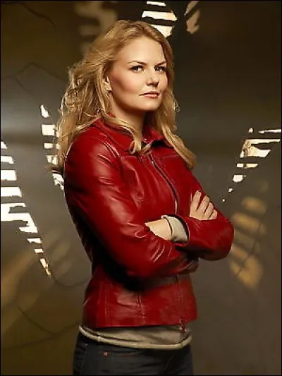 En quoi se transforme Emma à la fin de la saison ?