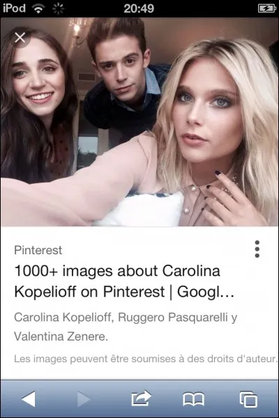 De quelle couleur sont les patins de Luna ?