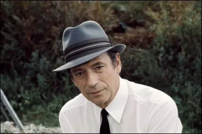 Trouvez l'objet à l'aide d'Yves Montand !