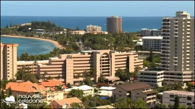 NOUMEA - Où se situe cette ville d'outremer ?