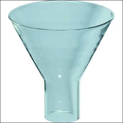 Comment s'appelle la verrerie présentée en média ?