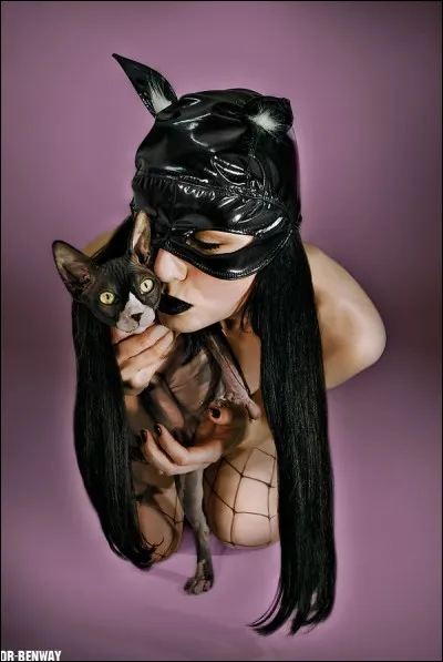 Qui est cette petite "chatoune" bienfaisante dans la mythologie égyptienne, en colère elle se transformait en créature démoniaque ?