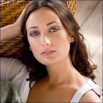 Qui est cette actrice, mannequin et présentatrice portoricaine?