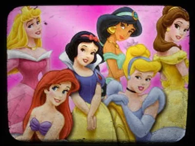 Toutes les princesses ont eu le coup de foudre. Mais il y en a deux qui ont eu plus d'un prétendant. Lesquelles ?