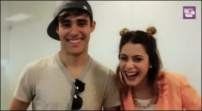 Quel âge avait Tini quand elle a commencé la série ?