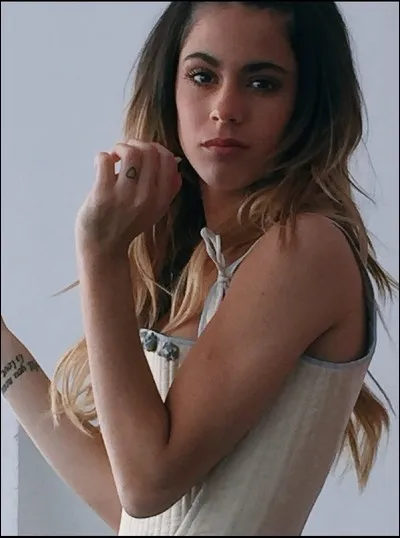 Comment s'appelle son frère ?