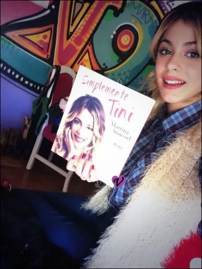 Comment s'appelle son livre ?