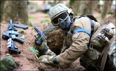 Aimes-tu les répliques Airsoft ?