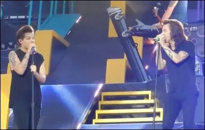 Que chantent-ils sur cette photo ?