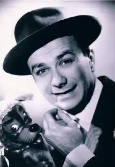 Comment s'appelle ce comique ?