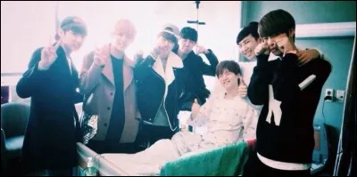 De quoi Suga a-t-il été opéré, lorsqu'il était au Japon ?