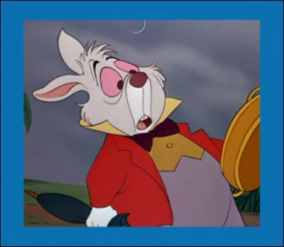 Dans "Alice au pays des merveilles" que ramène le lapin blanc ?