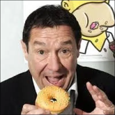 Quels autres personnages double-t-il dans la série ?