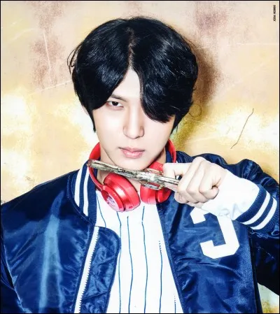 Quel âge a-t-il ? ... ans