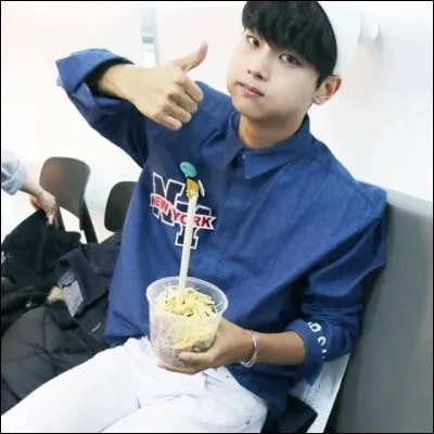 Il pense qu'un membre du groupe est plus mignon que les autres, qui est-ce ?