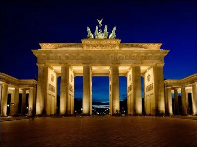 Ce monument, symbole de Berlin, s'appelle :