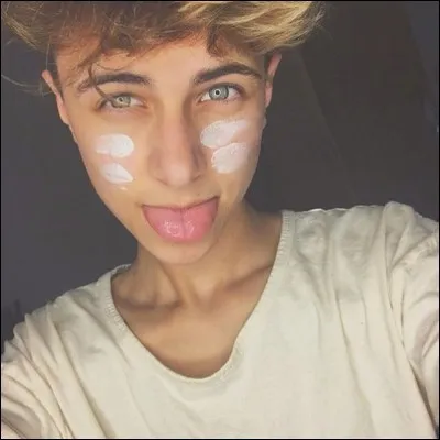 Comment s'est-il fait connaître ?