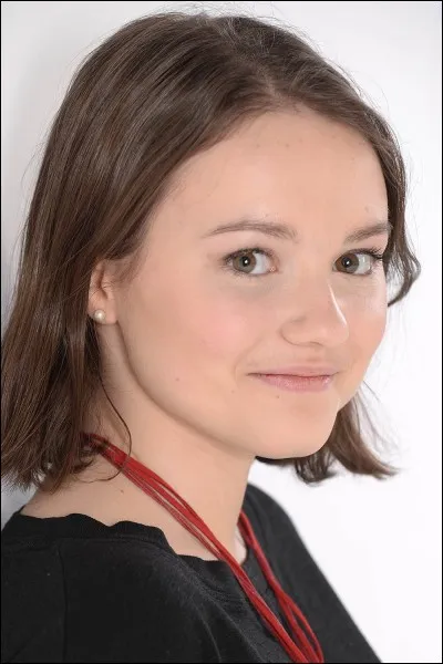 Qui interprète Mélanie ?