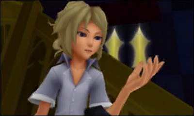 Il est âgé de 15 ans mais paraît plus mature que son âge ne le laisse paraître.