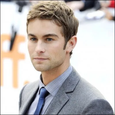 Qui était le premier amour de Nate ?