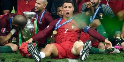 En 2016, qui a remporté ce Ballon d'or ?