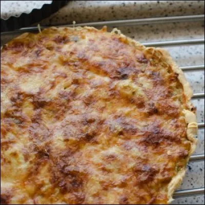 De quelle ville la goyère, sorte de tarte aux maroilles, est-elle une spécialité ?