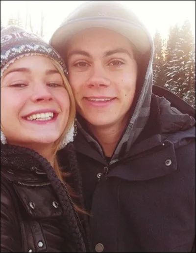 Quand s'est-il mis en couple avec son actuelle petite amie ?