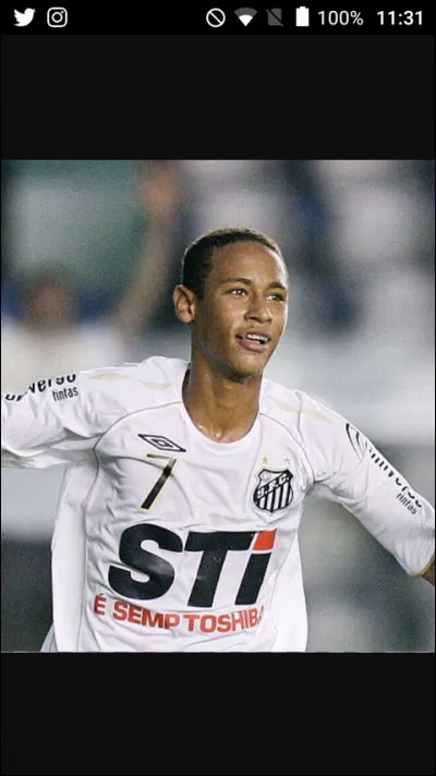 Avec quel club a-t-il commencé sa carrière ?