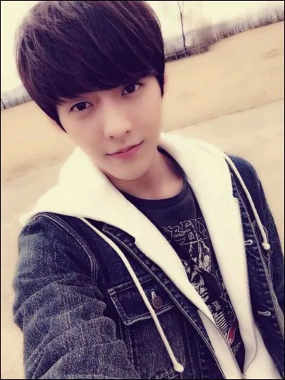 Dans quel groupe est-il ?