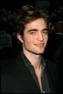 Quel est le nom complet de Robert Pattinson ?