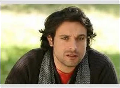 Denis construit des ...