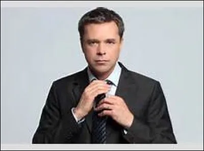 Quelle femme a fait battre le coeur de Renaud et &agrave; qui il a offert son bracelet de tennis ?