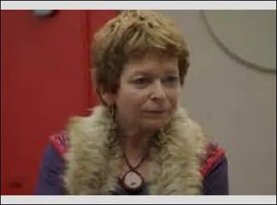 Où vivent Yolande et son mari ?